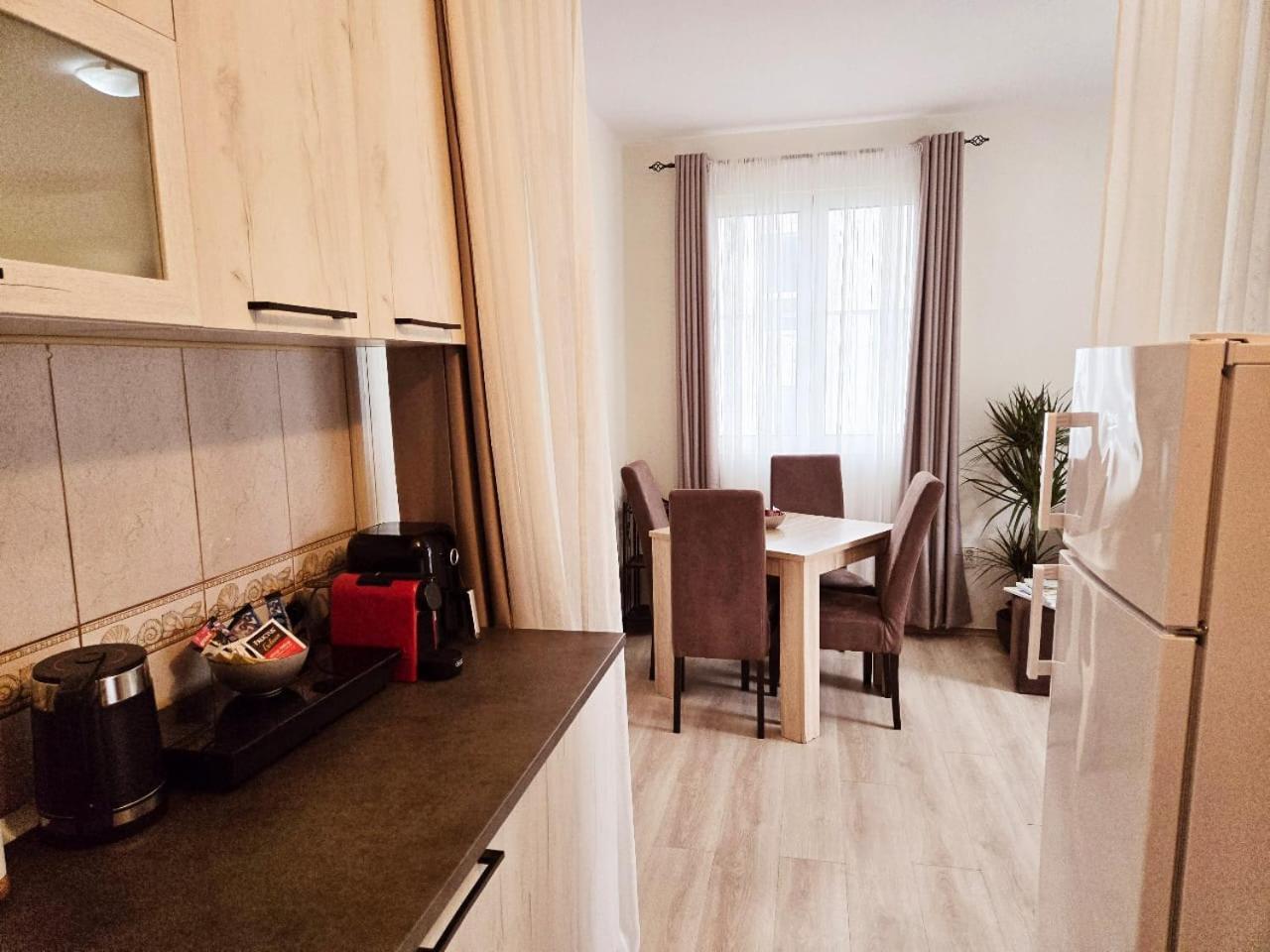 Apartments Nikčević Budva Buitenkant foto